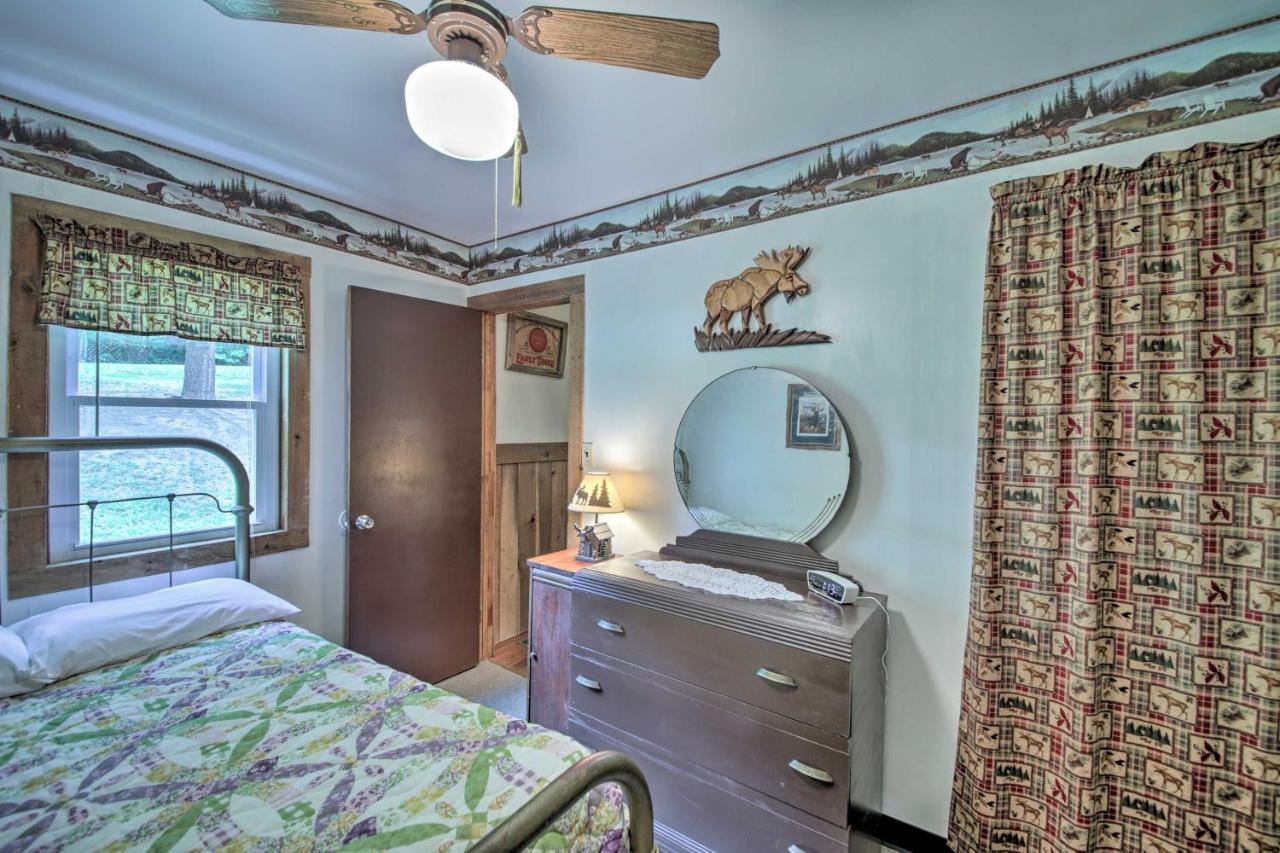 Waters Edge Retreat With Deck On Patoka Lake! Taswell 外观 照片